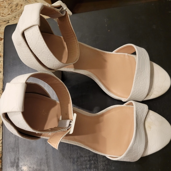 Mix No.6 Dress Sandles - Picture 6 of 7